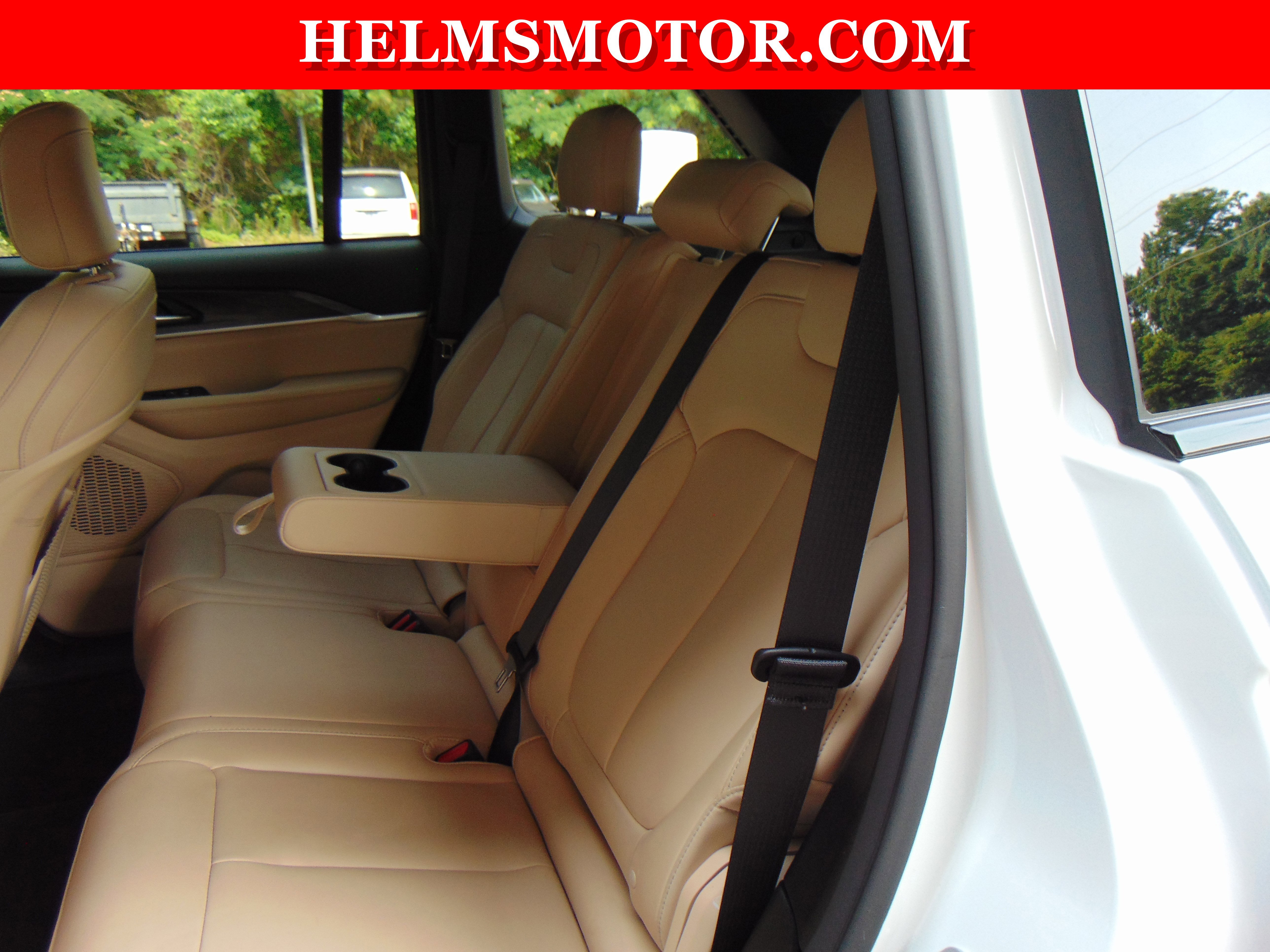 Certified 2024 Jeep Grand Cherokee Limited image 31