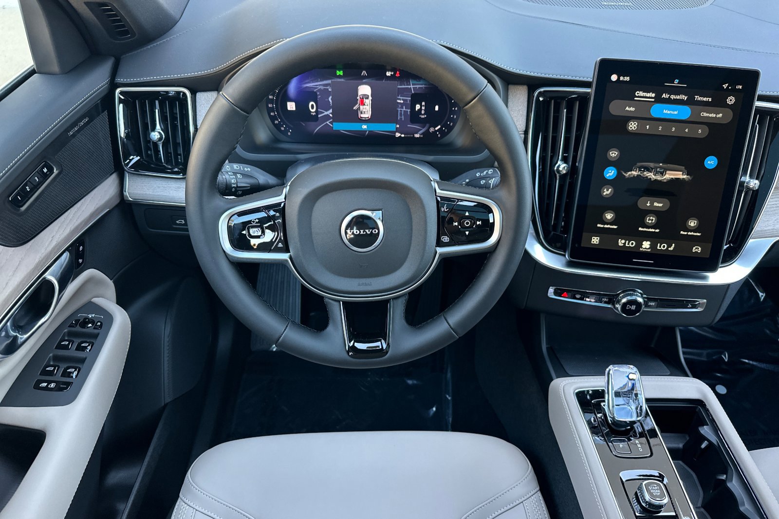 New 2026 Volvo XC90 B5 Plus image 12