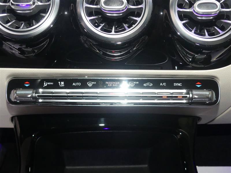Used 2021 Mercedes-Benz CLA 250 image 38
