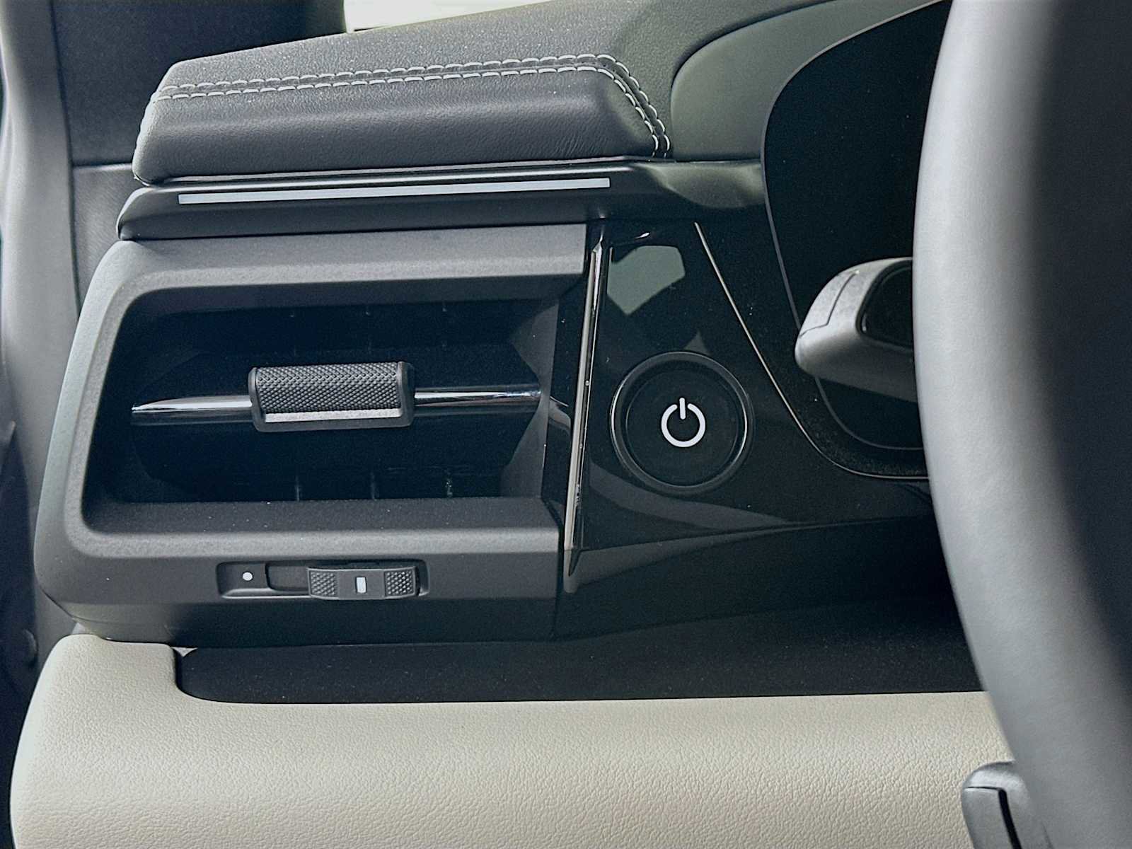 New 2026 Porsche Macan Electric image 14