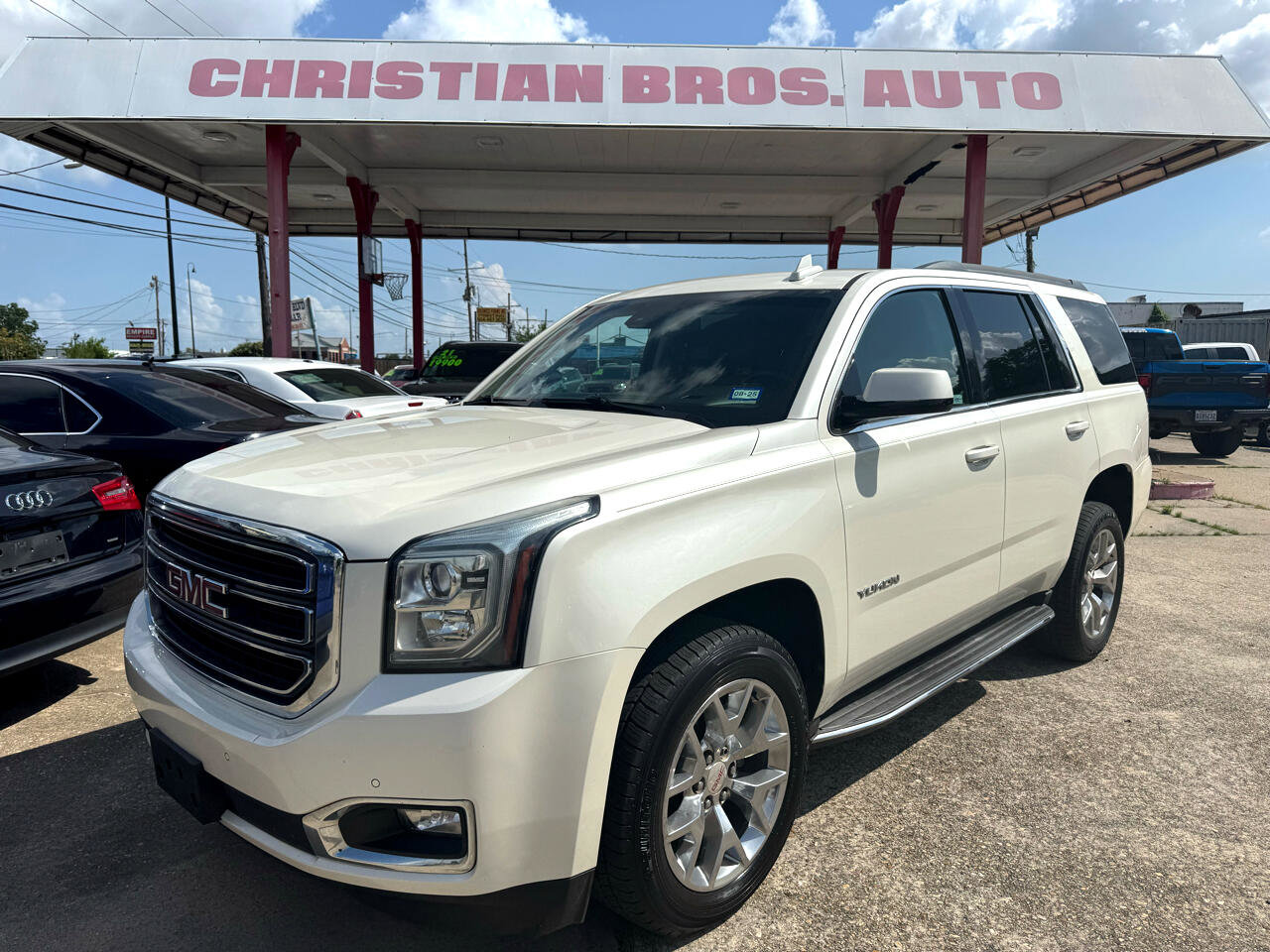 Used 2015 GMC Yukon SLT w/ Open Road Package image 1