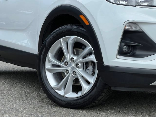 Used 2022 Buick Encore GX Preferred FWD image 2
