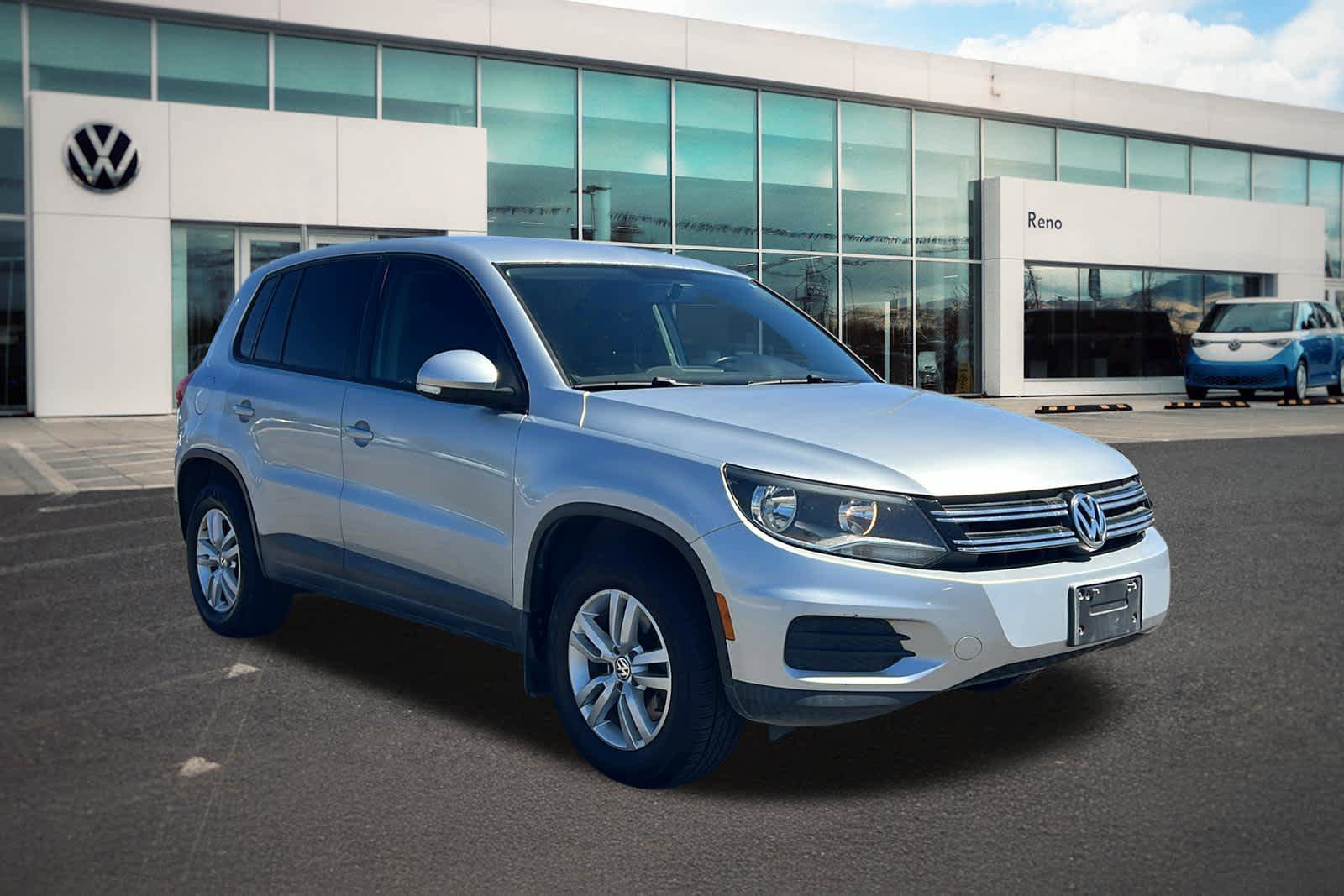 Used 2013 Volkswagen Tiguan S AWD/4WD image 3