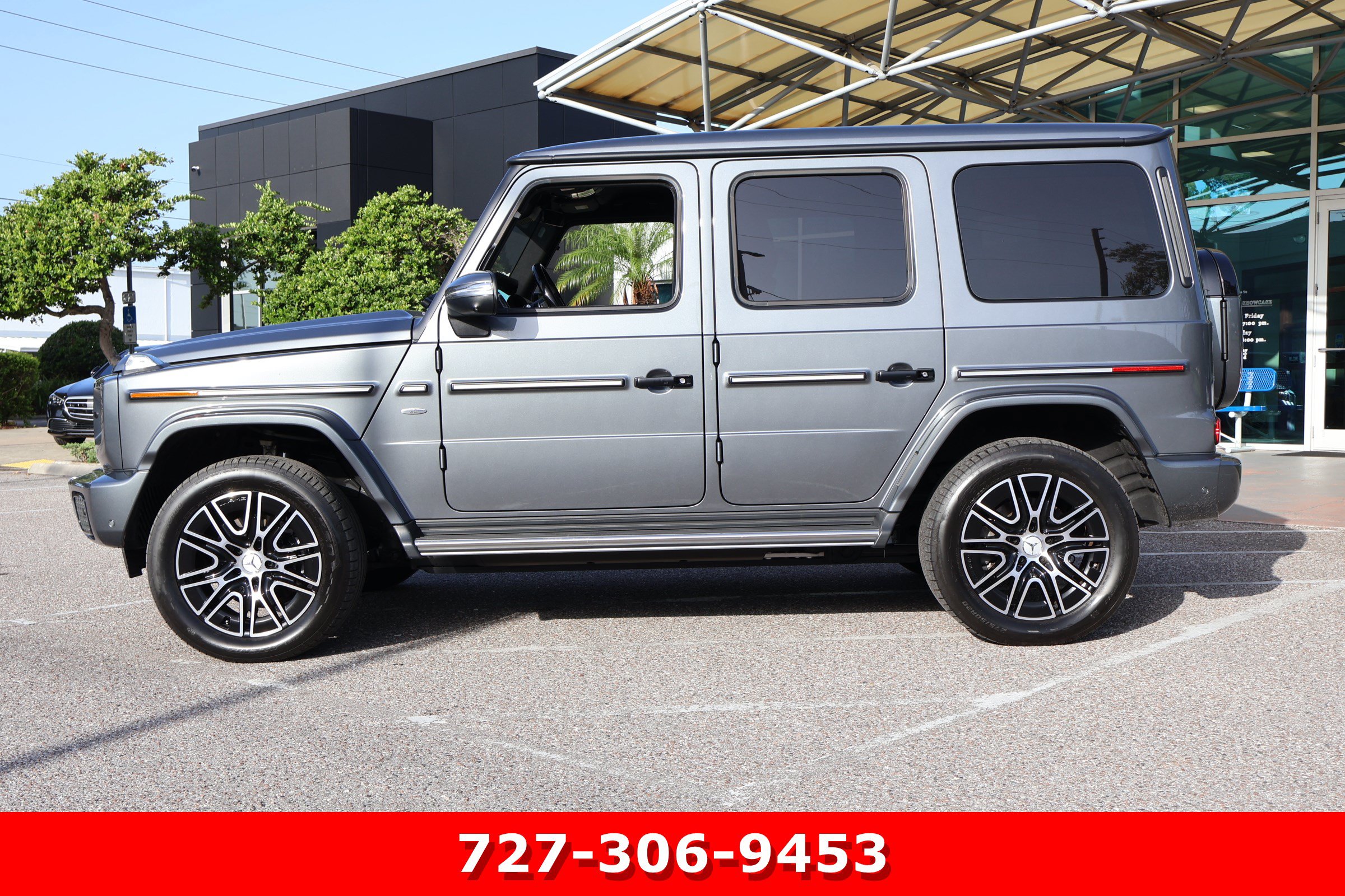 Used 2025 Mercedes-Benz G 580 w/ EQ Technology image 6