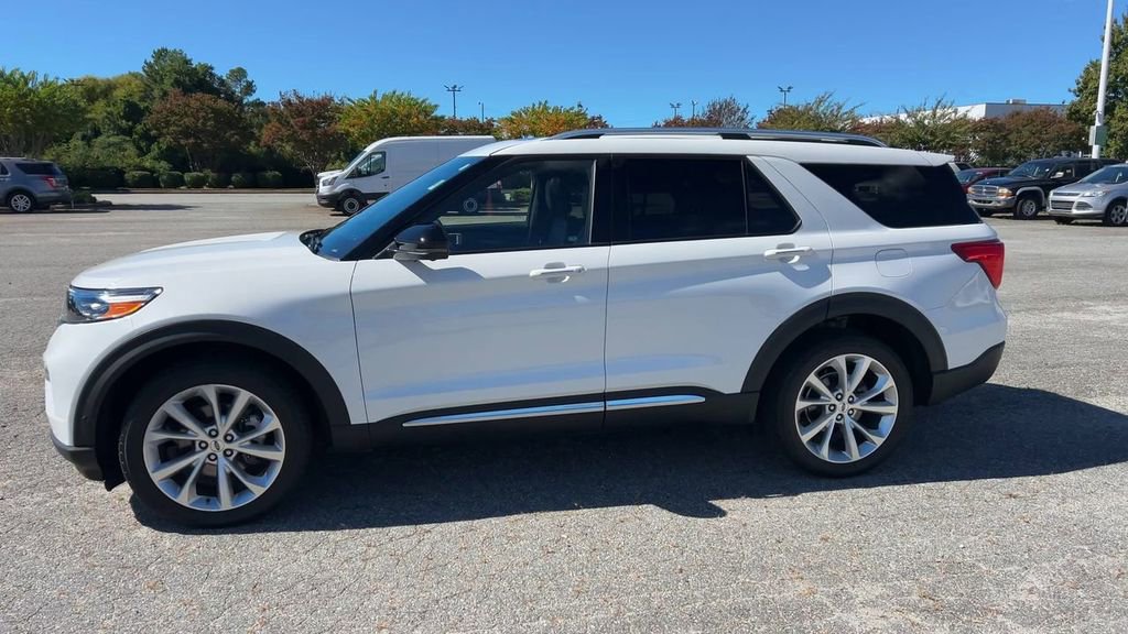 Used 2022 Ford Explorer Platinum w/ Equipment Group 601A image 33