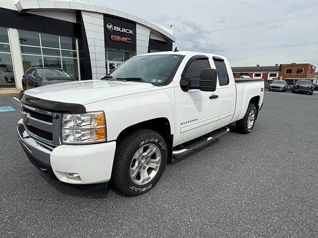 Used 2011 Chevrolet Silverado 1500 LT w/ All-Star Edition image 9