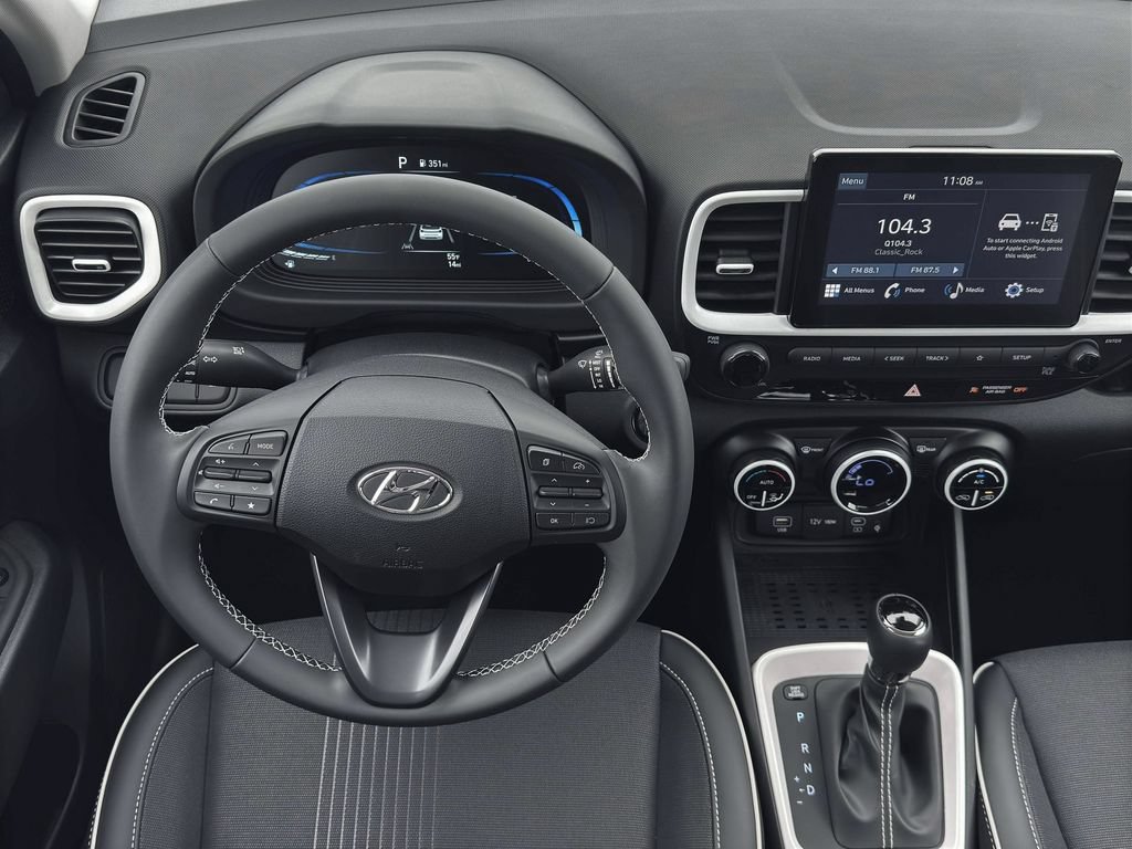 New 2026 Hyundai Venue SEL FWD image 26