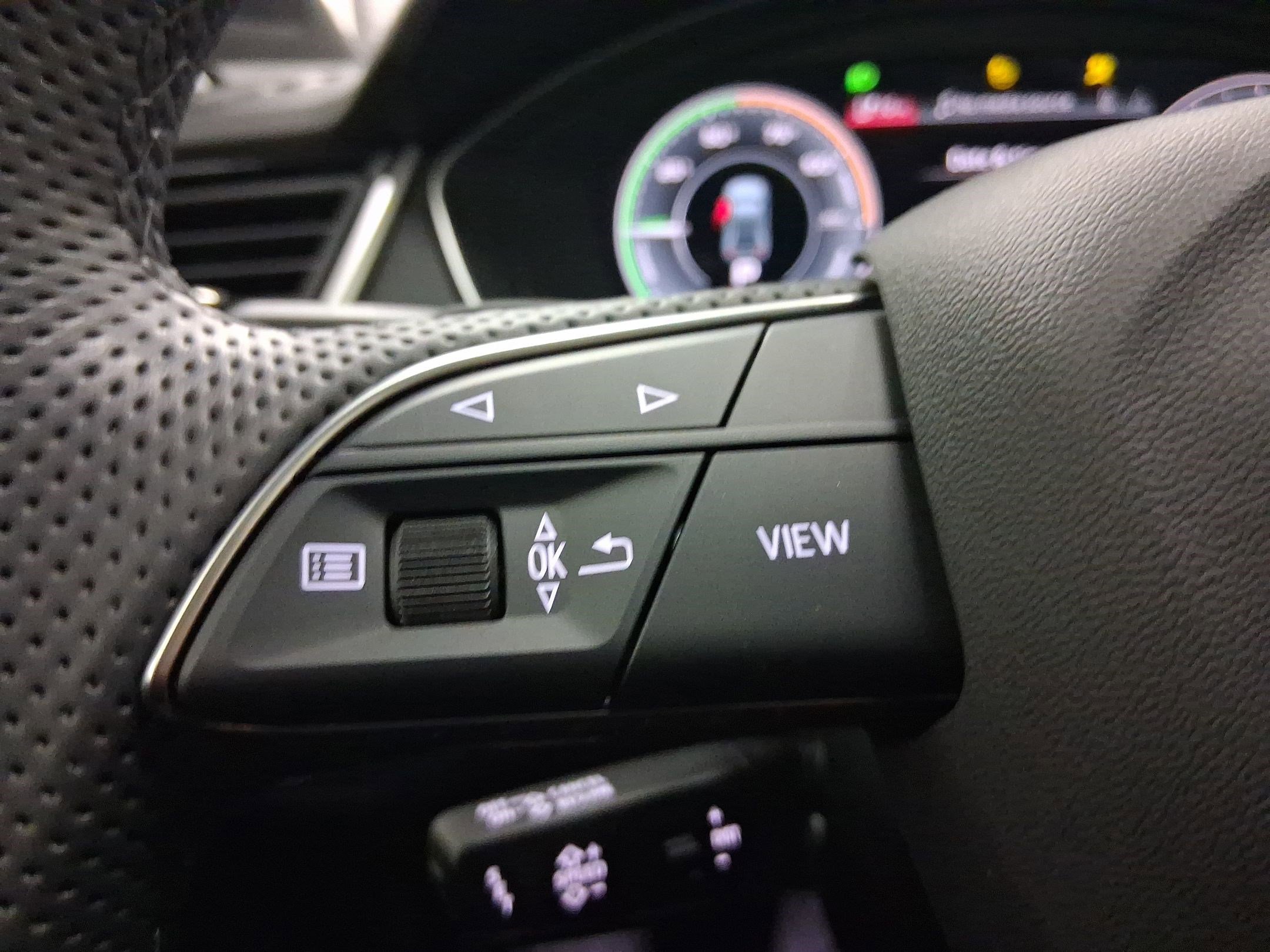 Used 2025 Audi Q5 e Premium Plus image 15