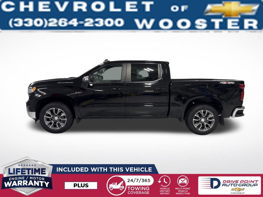 Used 2024 Chevrolet Silverado 1500 LT image 2