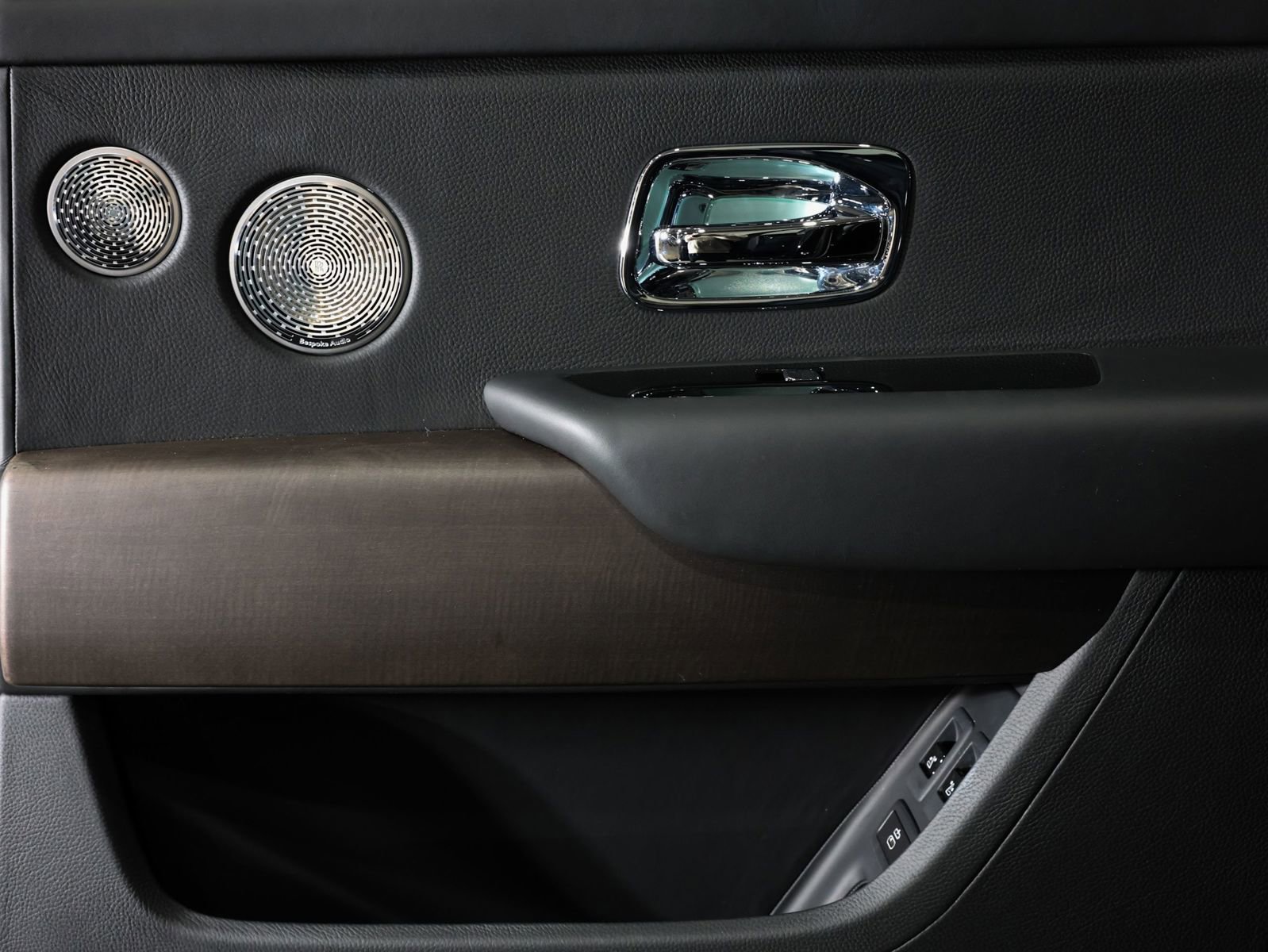 Used 2019 Rolls-Royce Cullinan image 36