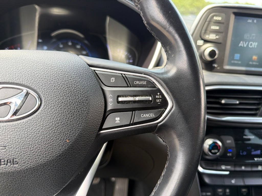 Used 2019 Hyundai Santa Fe Limited w/ Cargo Package FWD image 17
