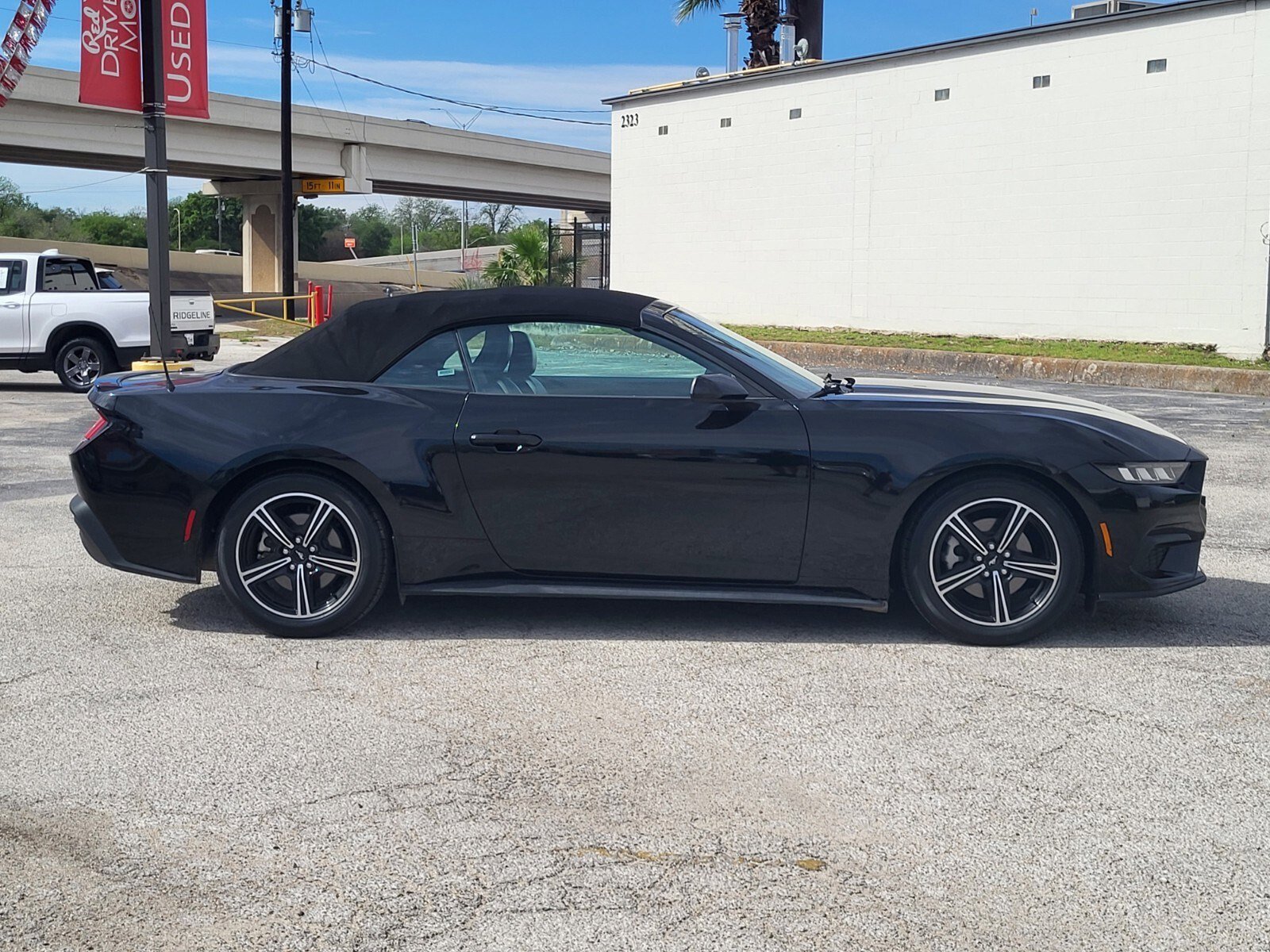 Certified 2024 Ford Mustang Premium RWD image 2
