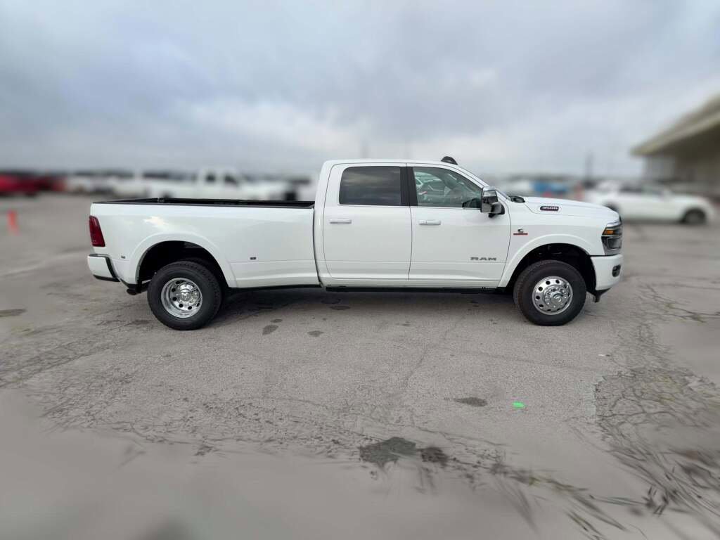 New 2026 RAM 3500 Longhorn image 14