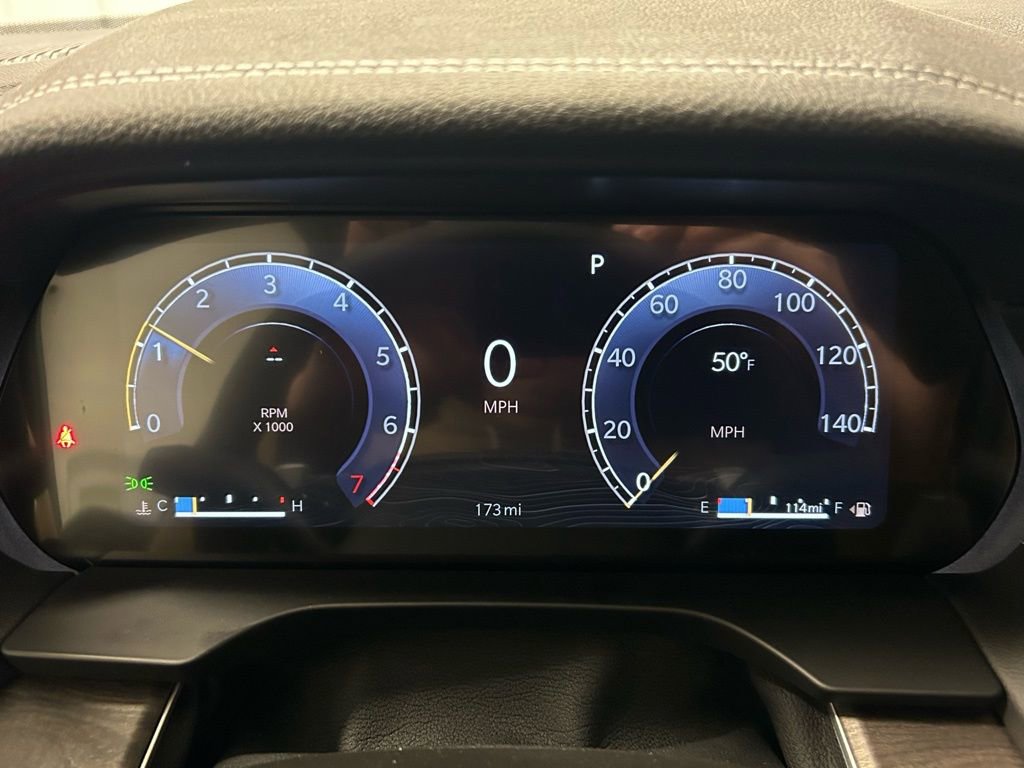 New 2025 Jeep Grand Cherokee Limited w/ Black Appearance Package image 12