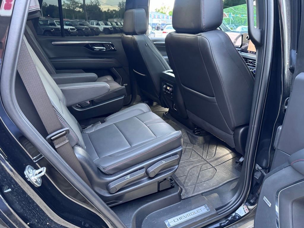 Used 2025 Chevrolet Tahoe RST w/ RST Capability Package image 24