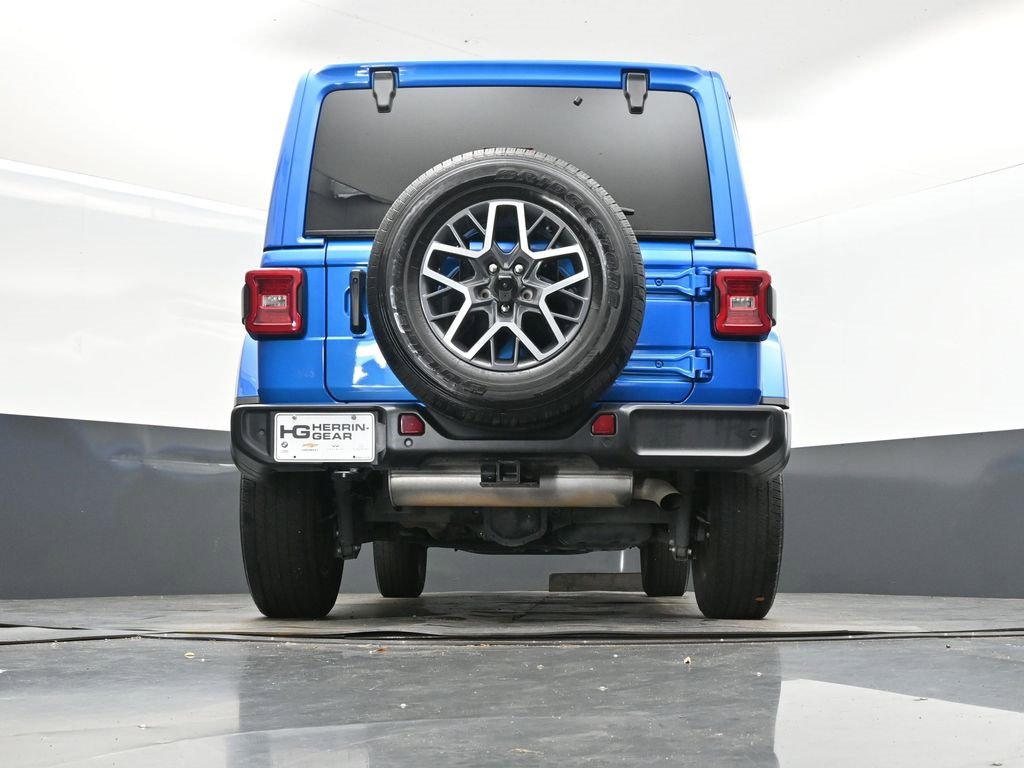 Used 2024 Jeep Wrangler Sahara w/ Technology Group image 44