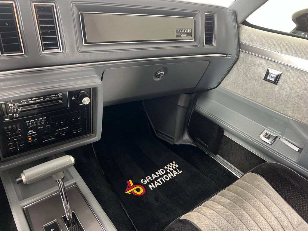 Used 1986 Buick Regal T-Type image 36