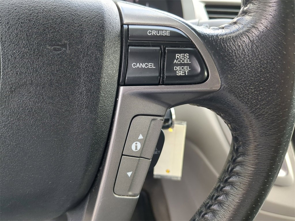 Used 2013 Honda Odyssey Touring image 32