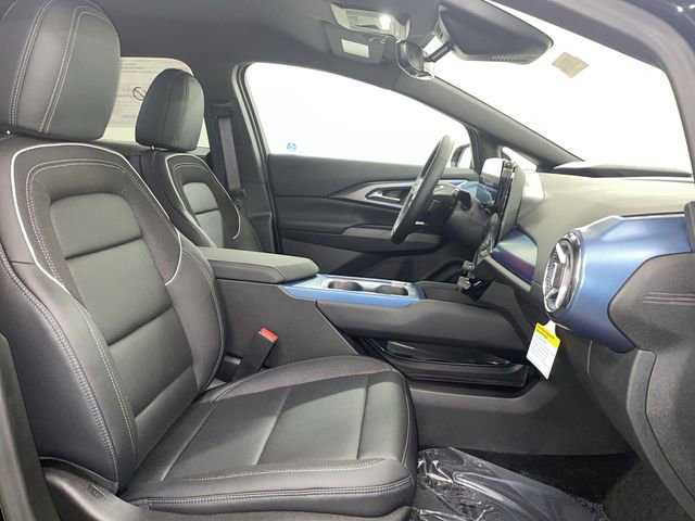 New 2026 Chevrolet Equinox EV LT image 23