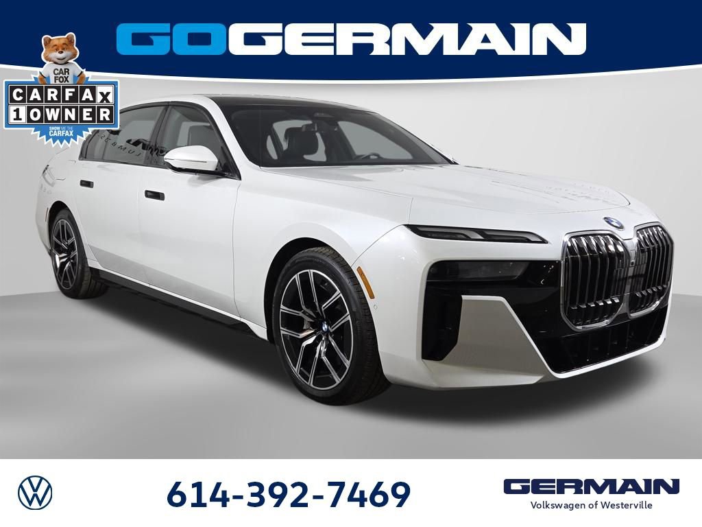 Used 2025 BMW 740i xDrive AWD/4WD image 5