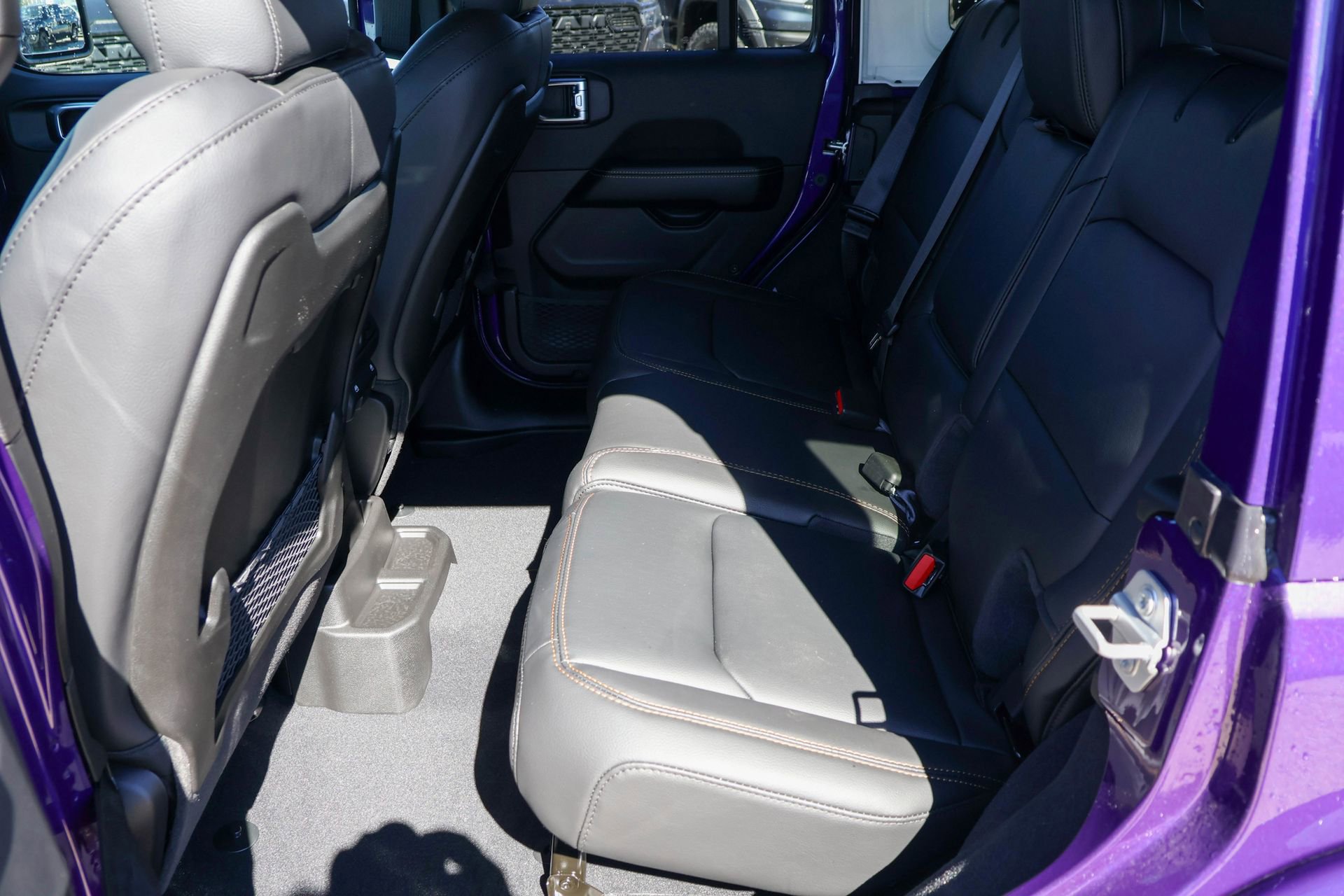 New 2026 Jeep Wrangler Unlimited Sahara AWD/4WD image 13