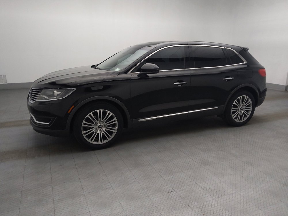 Used 2016 Lincoln MKX Reserve w/ Technology Package FWD image 2