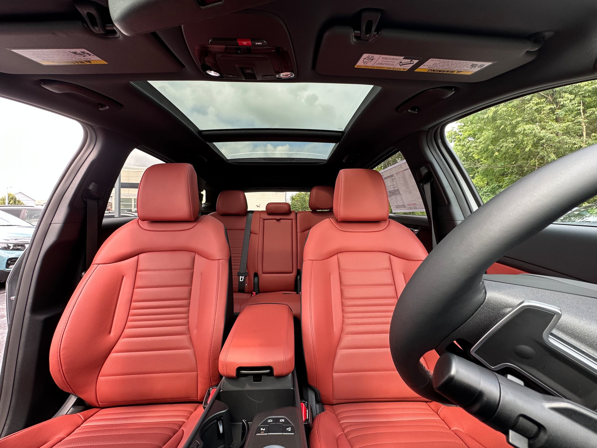New 2027 Kia Sportage SX Prestige AWD/4WD image 25