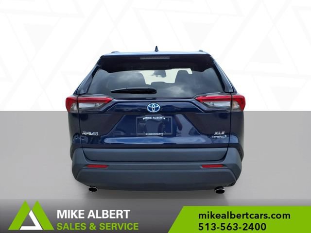 Used 2021 Toyota RAV4 XLE AWD/4WD image 6