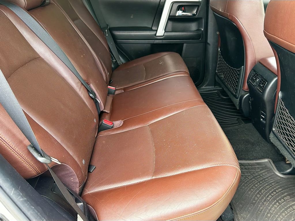 Used 2014 Toyota 4Runner Limited AWD/4WD image 33