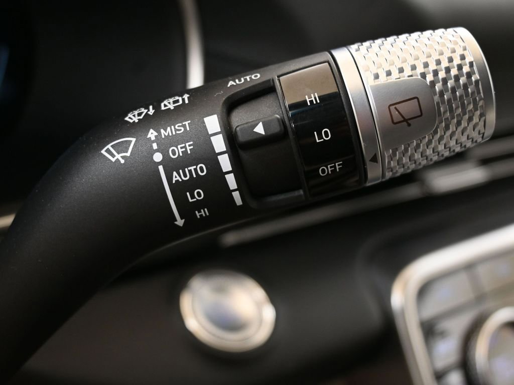 Used 2024 Genesis GV80 3.5T w/ Prestige Package image 30