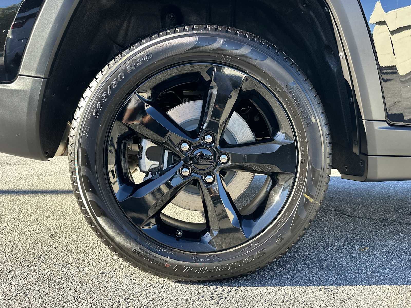 New 2025 Jeep Grand Cherokee L Limited image 17