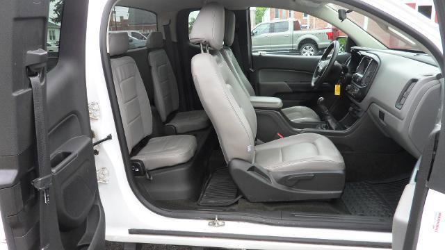 Used 2015 GMC Canyon W/T w/ Convenience Package RWD image 10