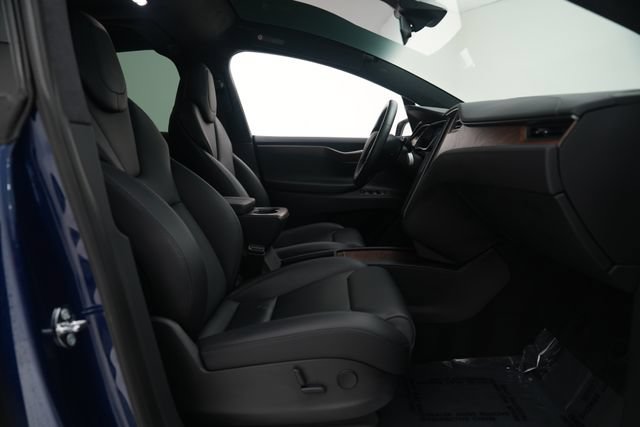 Used 2018 Tesla Model X 75D AWD/4WD image 29