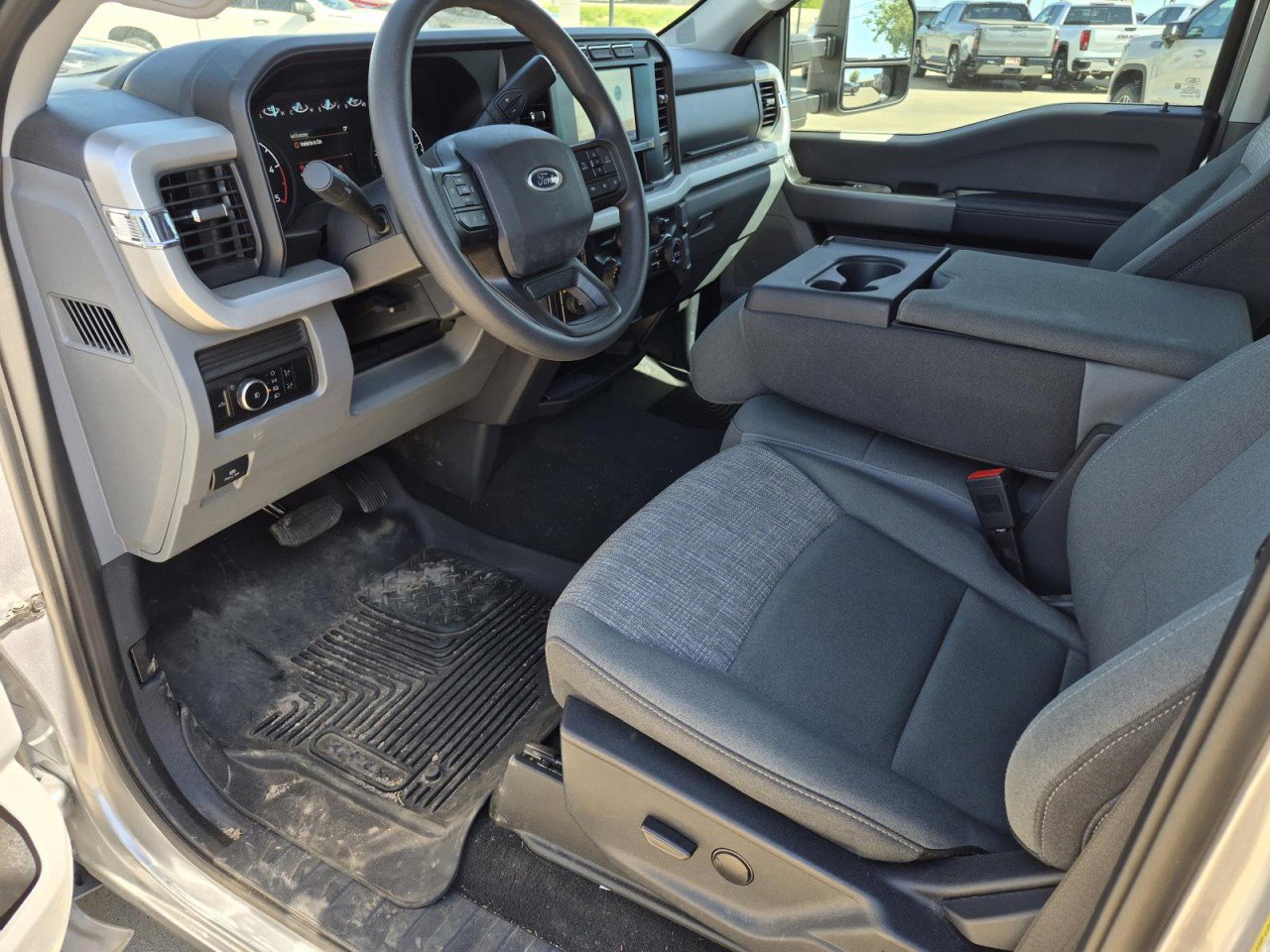 Used 2023 Ford F250 XLT image 12