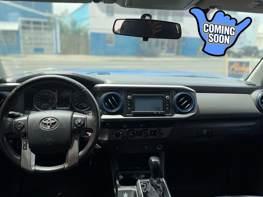 Used 2016 Toyota Tacoma SR5 AWD/4WD image 8