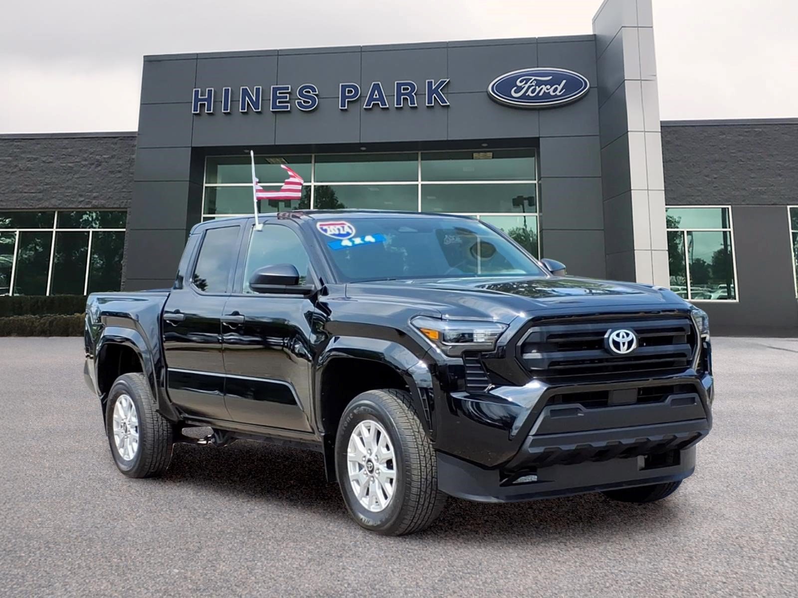 Used 2024 Toyota Tacoma SR AWD/4WD video 1