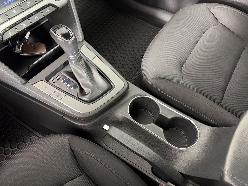 Used 2017 Hyundai Elantra Value Edition image 22