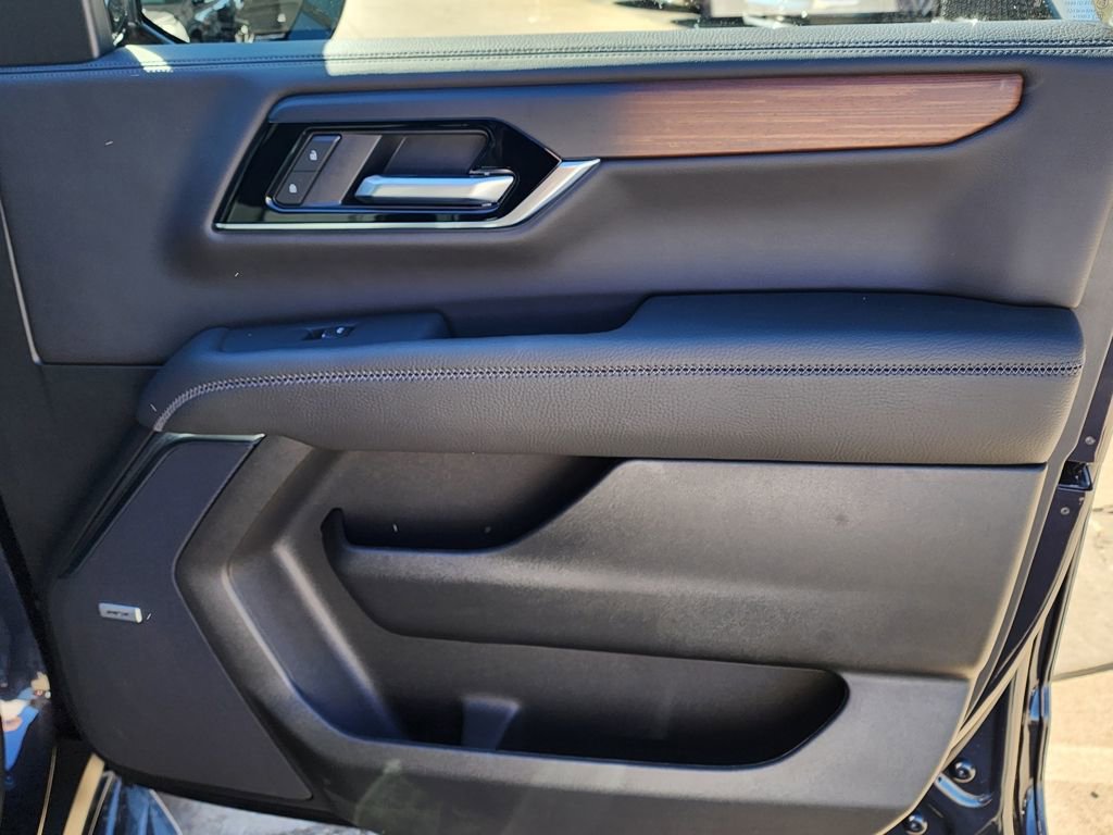 New 2026 GMC Yukon Denali image 41