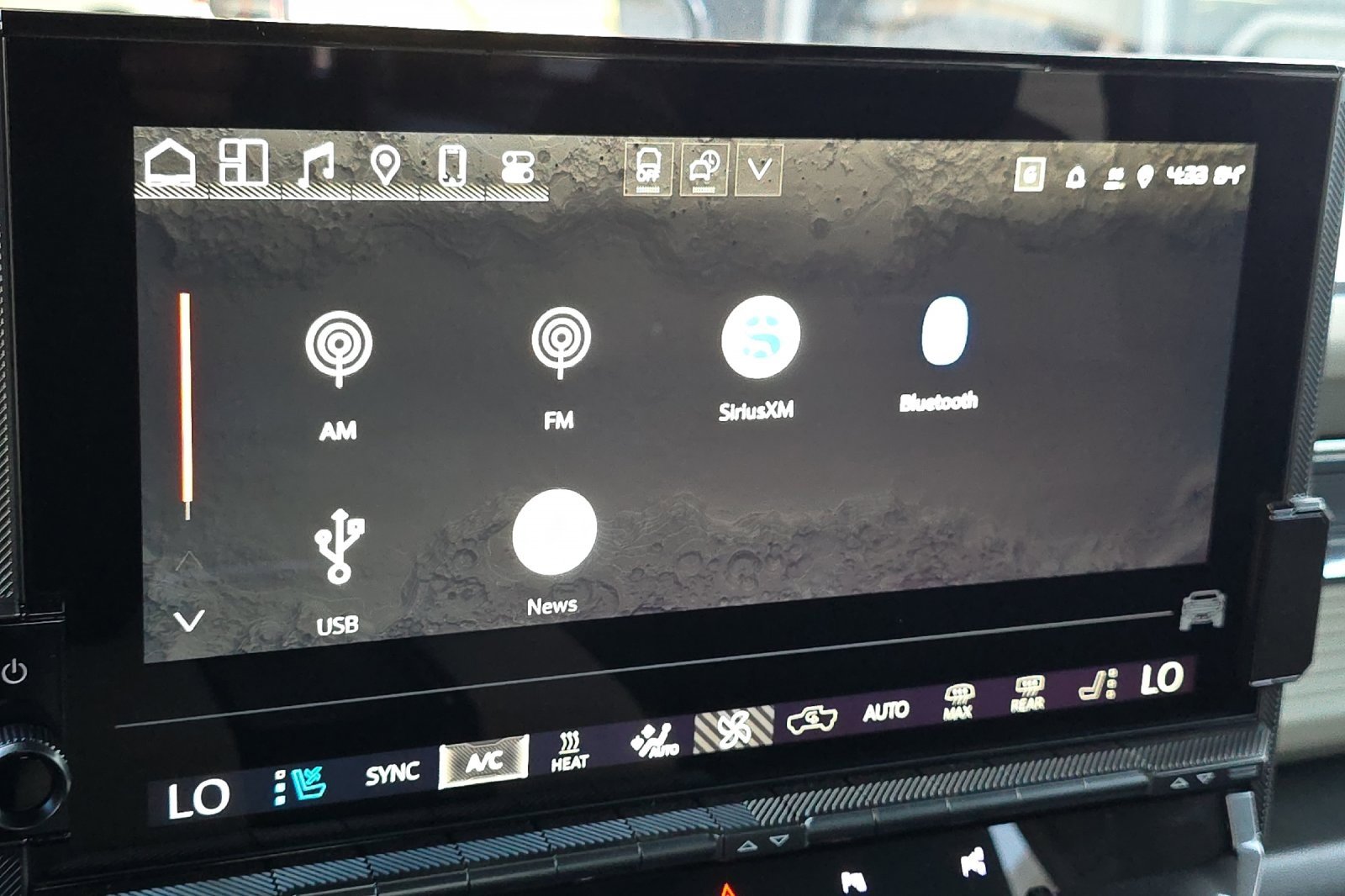New 2026 GMC Hummer EV SUV w/ LPO, Sport Package image 21