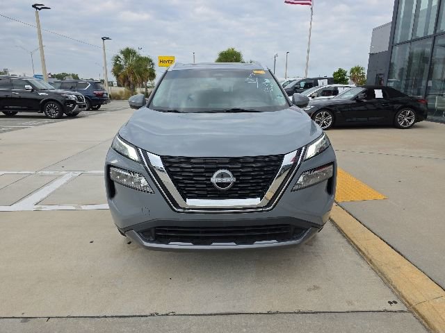 Used 2023 Nissan Rogue SL FWD image 9