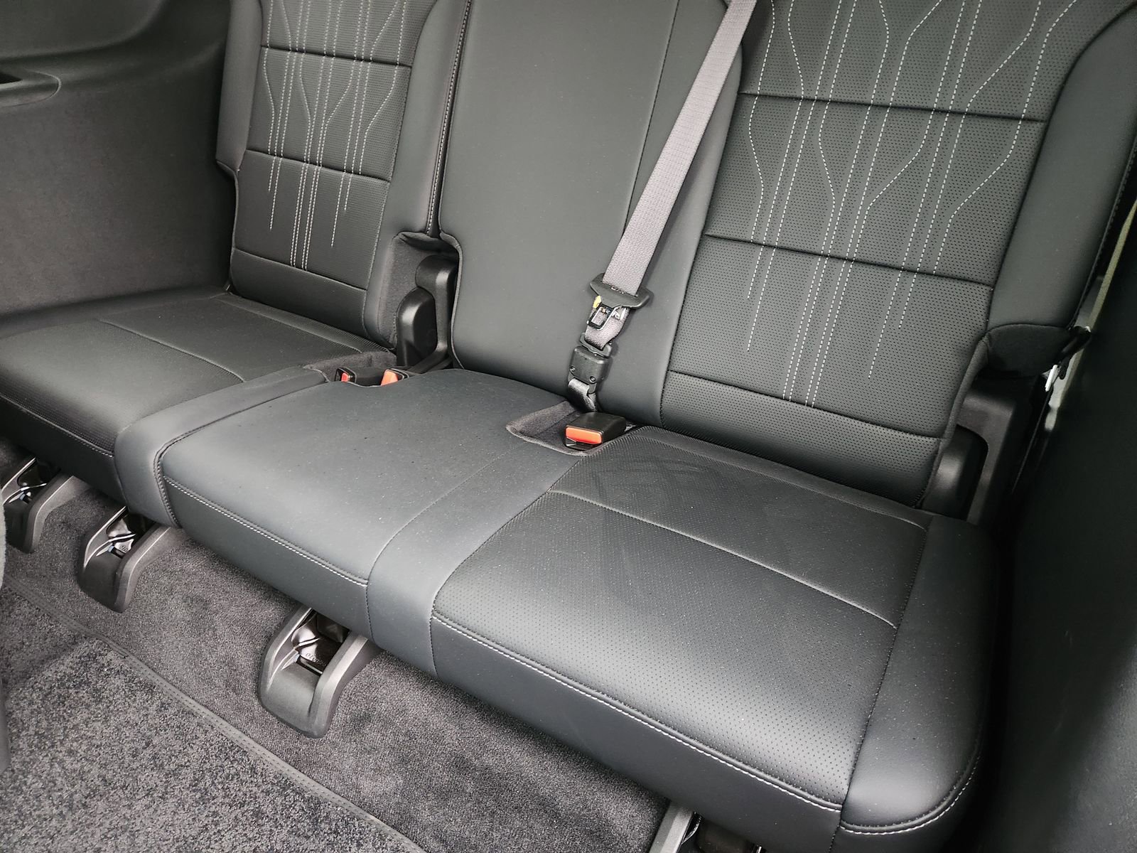 Used 2025 Buick Enclave Avenir w/ Trailering Package, 5000 lbs. image 36