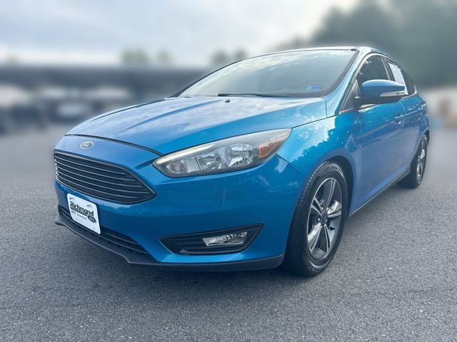 Used 2016 Ford Focus SE FWD image 1
