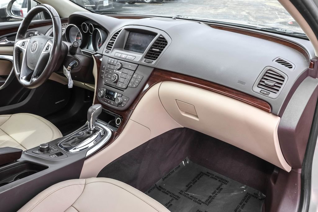 Used 2011 Buick Regal CXL Turbo w/ TO7 Preferred Equipment Group image 37