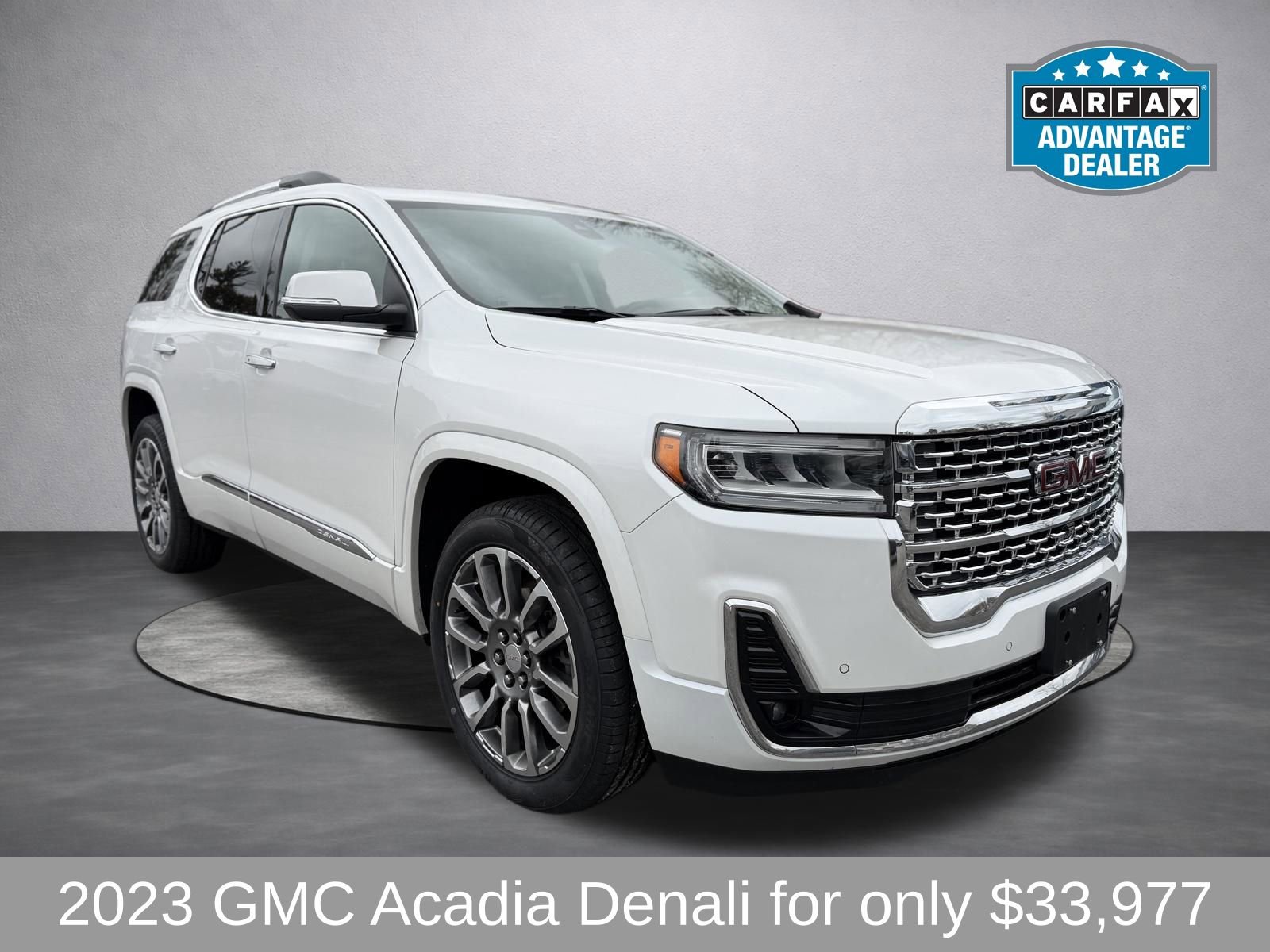 Used 2023 GMC Acadia Denali w/ Denali Ultimate Package AWD/4WD image 1