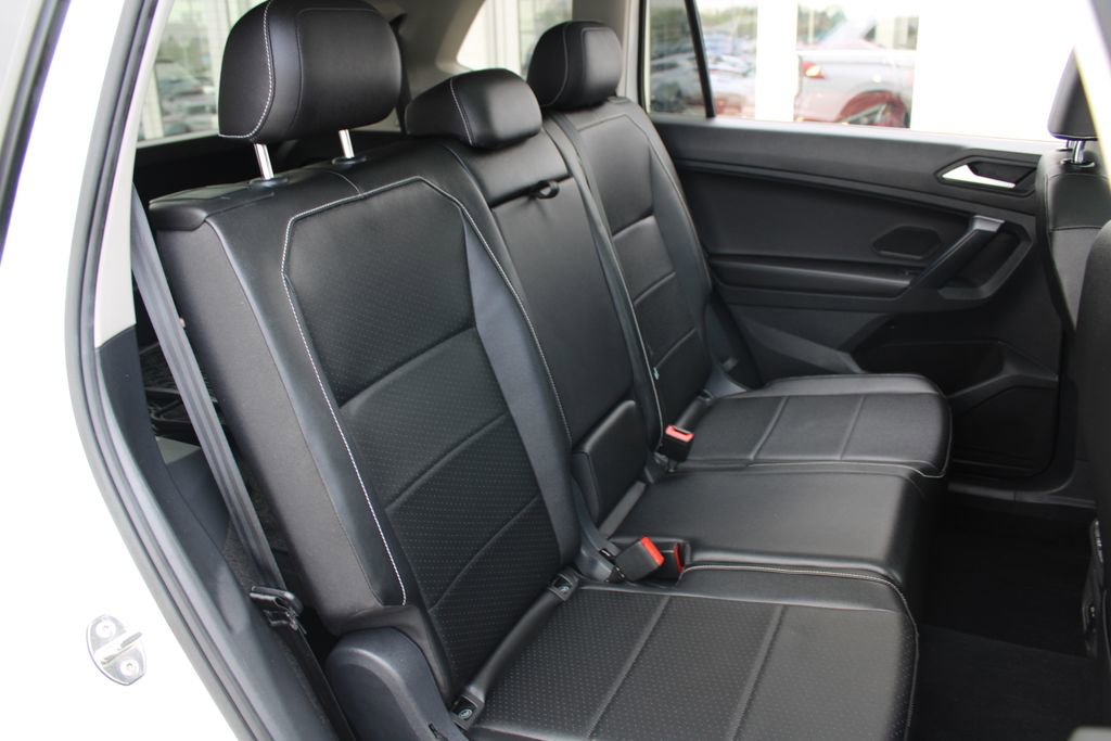 Certified 2021 Volkswagen Tiguan SEL AWD/4WD image 24