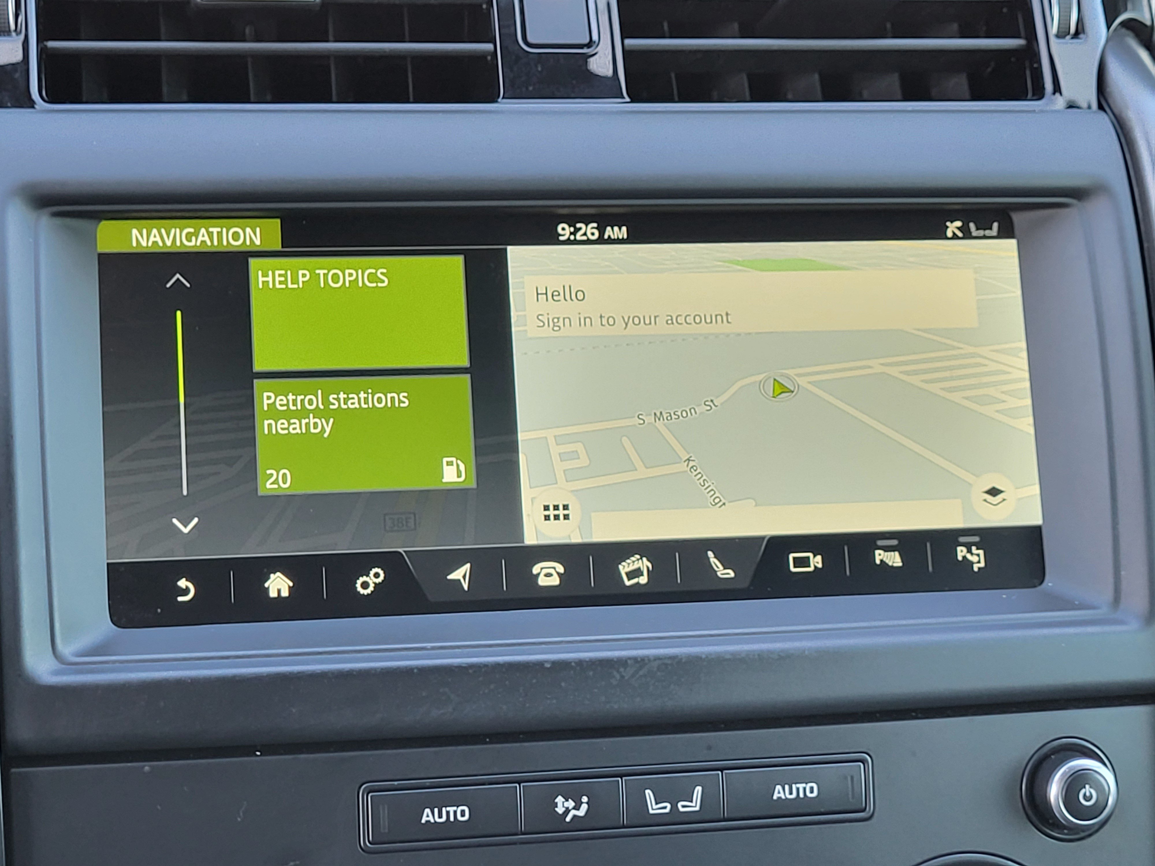 Used 2020 Land Rover Discovery Landmark AWD/4WD image 13