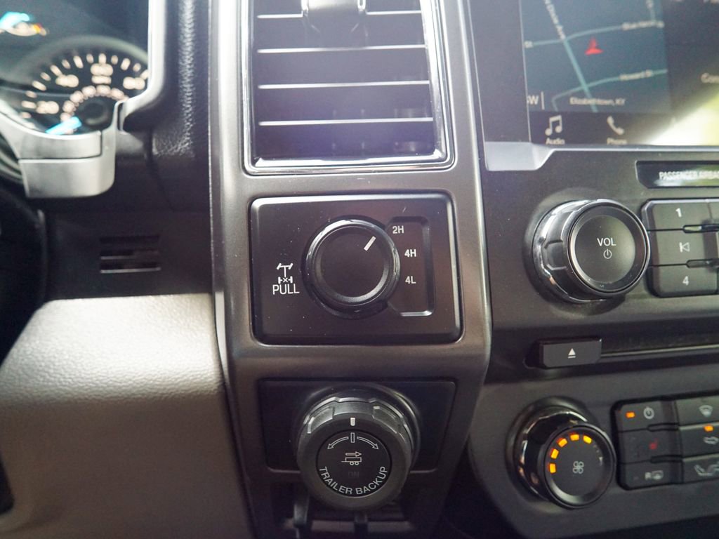 Used 2018 Ford F150 XLT w/ Equipment Group 302A Luxury AWD/4WD image 23