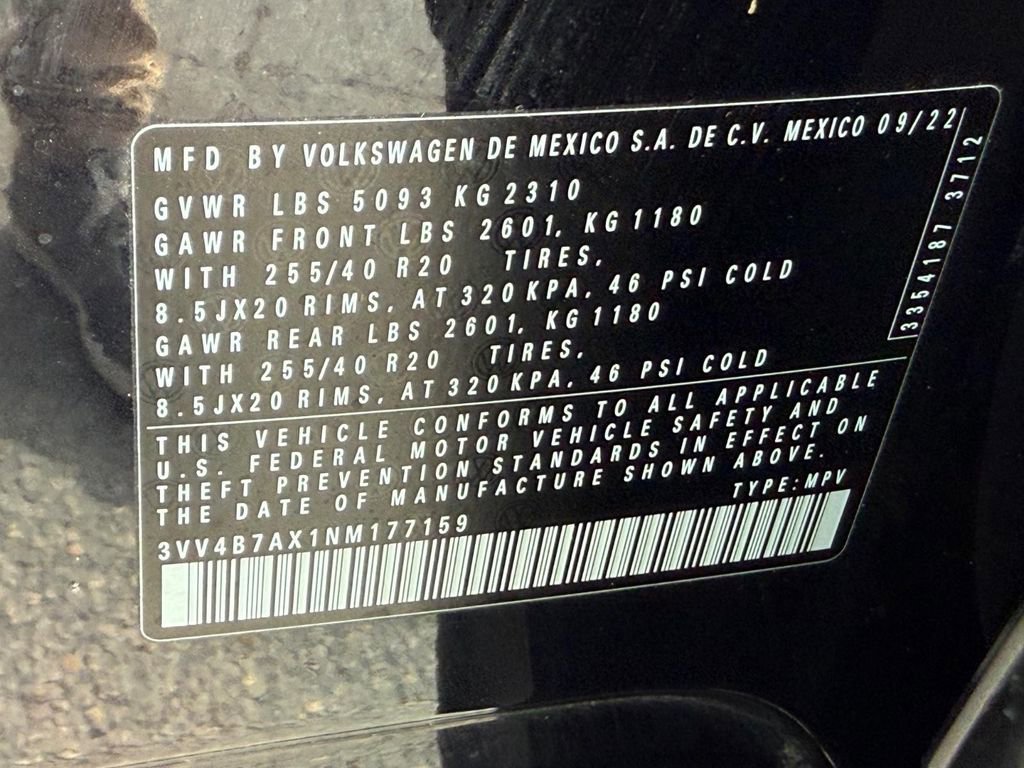 Certified 2022 Volkswagen Tiguan SEL R-Line image 24