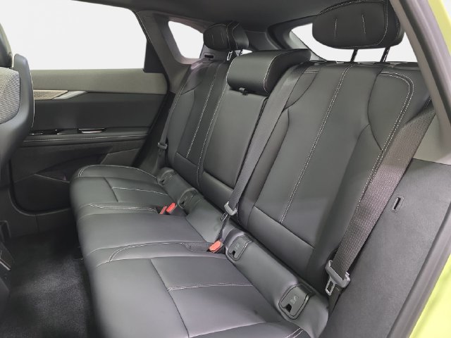 New 2027 Cadillac Optiq Sport w/ LPO, Floor Liner Package AWD/4WD image 11