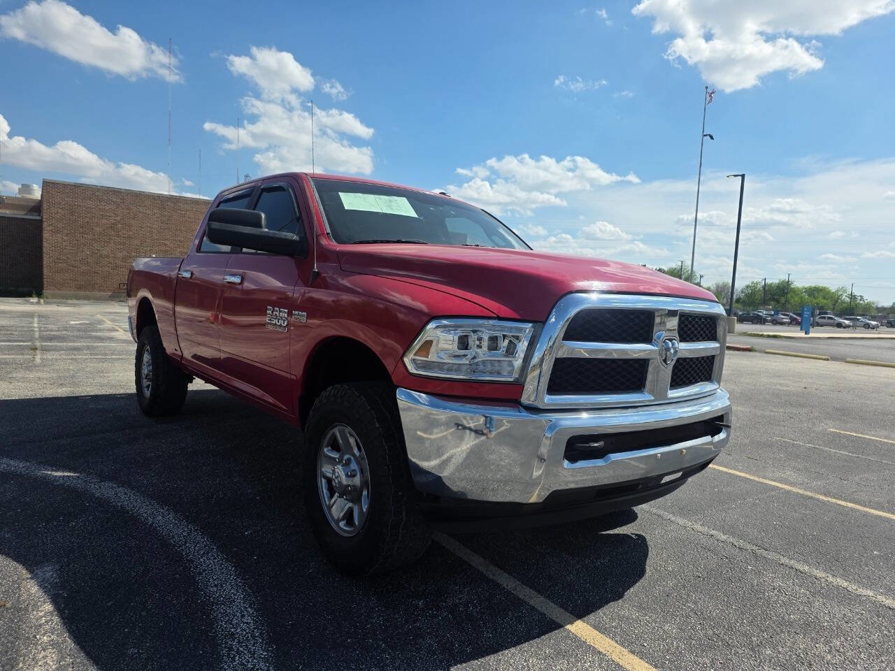 Used 2016 RAM 2500 SLT AWD/4WD image 2